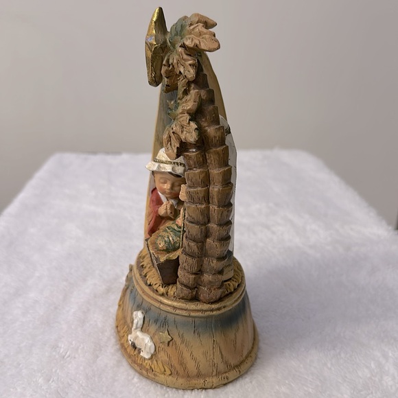 VTG ✝️ Table Top St. Nicholas square, Children’s First Navity Scene - Picture 6 of 7